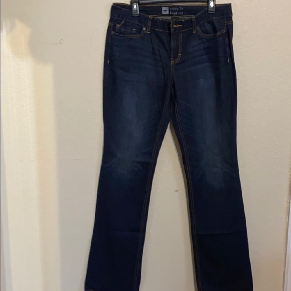 Boot cut